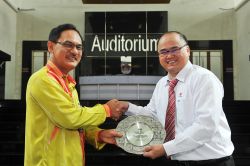Momento Presentation by TCIE to Ministry of Health